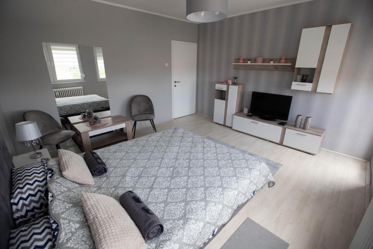 Apartman Danica Subotica Eksteriør billede
